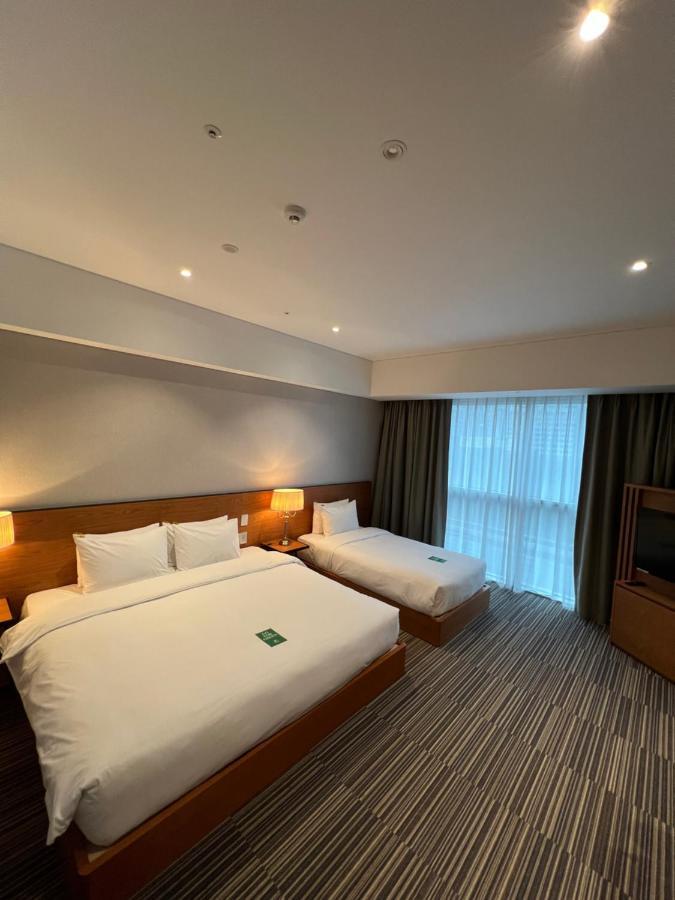 Hotel Tour Incheon Airport Hotel & Suites Exterior photo